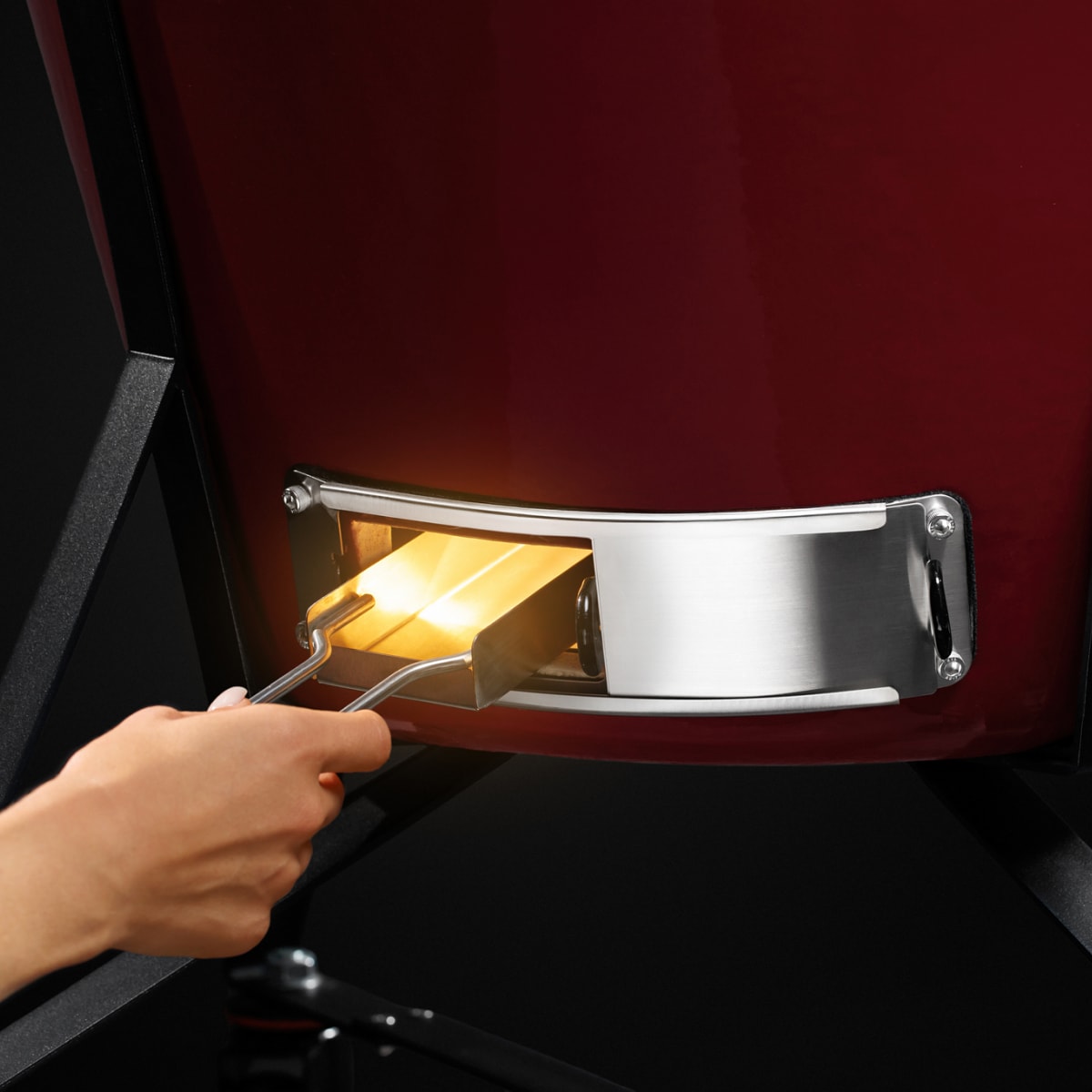 Evo Grande Red 12 Kamado Bono EVO Grande BBQ Detail