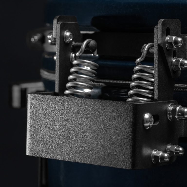 Spring hinge on the EVO Minimo 16"