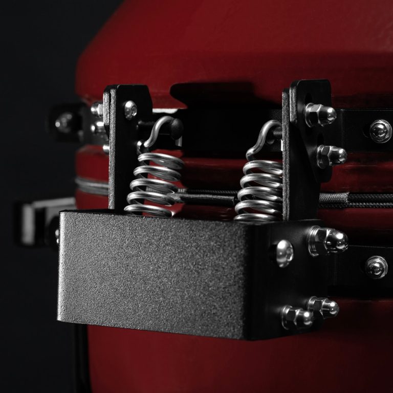 Spring hinge on the EVO Minimo 16"
