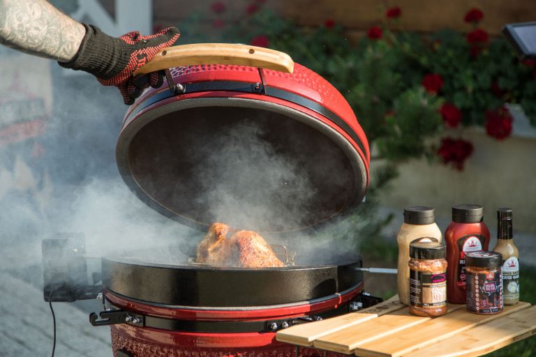 Lift the lid when it’s ready – Shown on a Kamado Bono Media